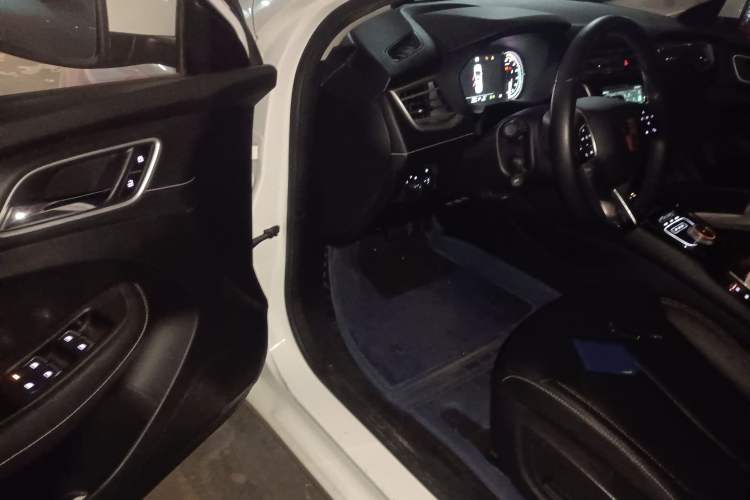 Used Roewe Ei5 2018 Internet Flagship Edition
