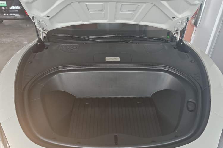 Used Xiaomi Auto SU7 2024 Rear-Drive Long-Range Intelligent Driving Version