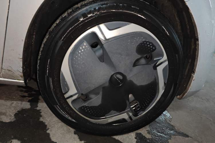 Used Dongfeng NAMMI 01 2024 New Edition 330 Plus Smart+
