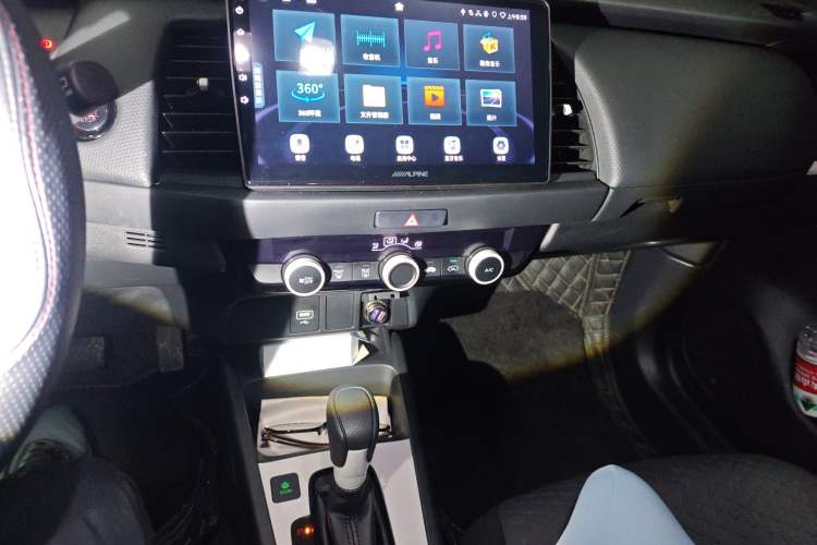 Used Honda Fit 2022 1.5L CVT Trendy Sunroof Edition