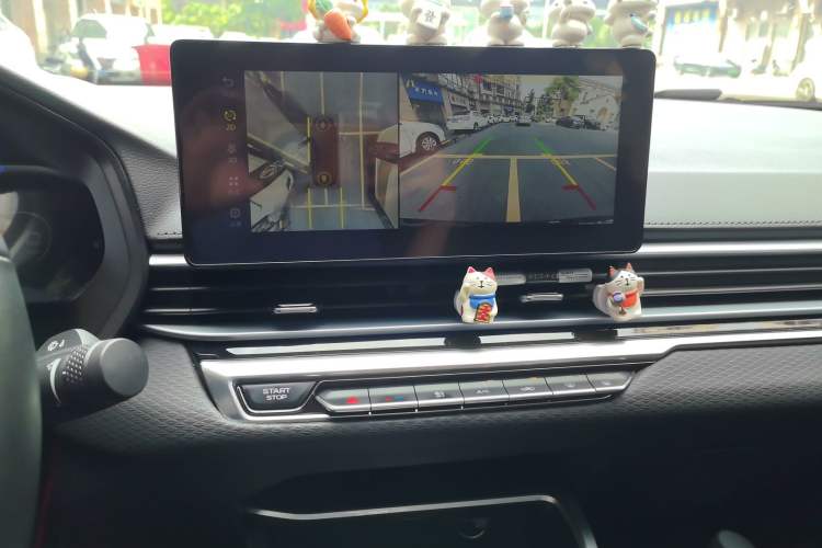 Used Geely Auto Emgrand 2022 4th Generation 1.5L CVT Luxury Model
