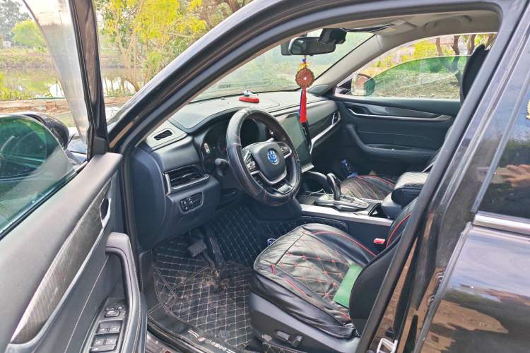 Used Brilliance V7 2018 280T DCT Luxury Model 5 Seats
