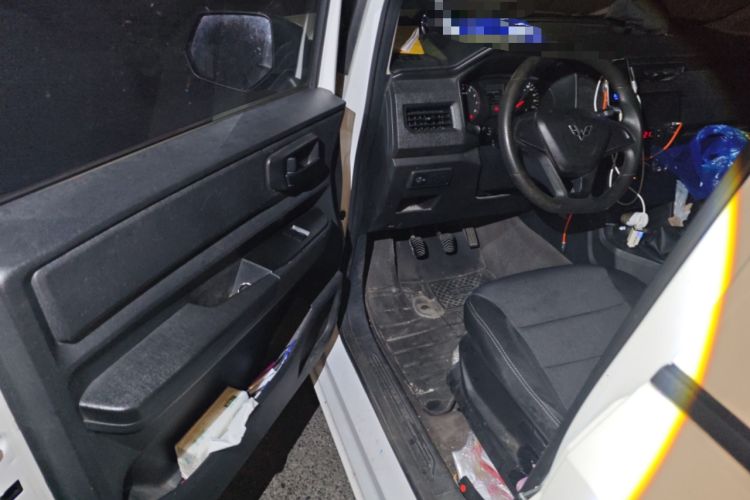 Used Wuling Hongguang PLUS 2020 1.5L Manual Standard Edition 5 Seats