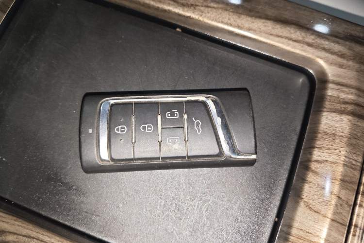 Used GAC Trumpchi M8 2018 320T Luxury Edition Vehicle Key