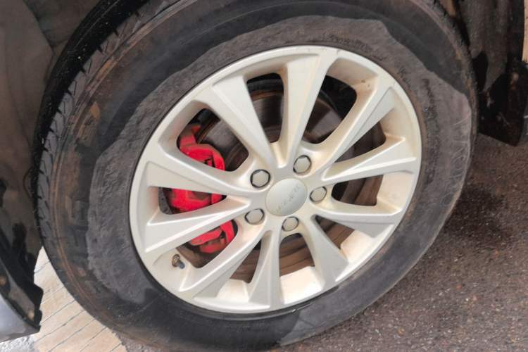 Used Haval H6 2019 Sport Edition 1.5T Automatic Two-Wheel Drive Elite Model China VI Left Front Wheel Hub