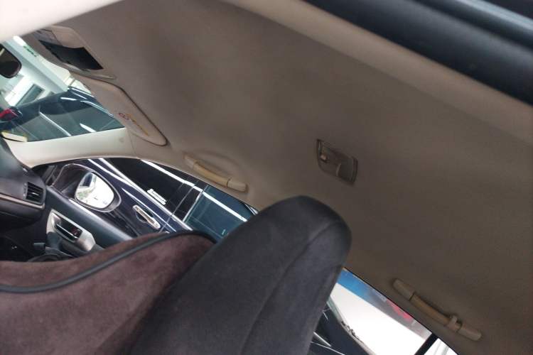 Used Lexus CT 2014 CT200h Elite Edition Monochrome Headliner