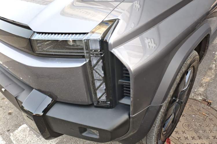 Used iCAR 03T 2024 501km Four-wheel Drive Long-Range Version