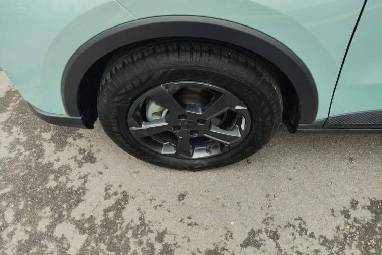 Used Geometry E Firefly 2024 301km Starlight Left Front Wheel Hub