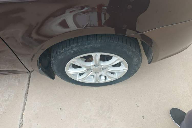 Used Geely Auto Diamond 2014 Sedan 1.5L Manual Entry-Level Model
