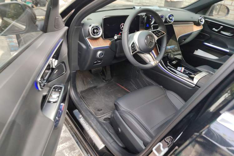 Used Mercedes-Benz C-Class 2025 C 260 L