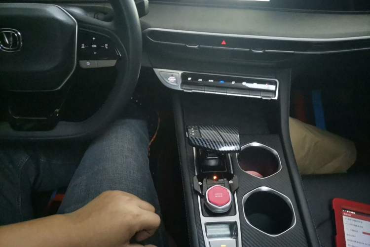 Used Changan Eado 2023 Changan Edition PLUS Blue Whale NE 1.4T GDI DCT Prestige Version