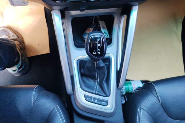 Used Geely Auto Vision X3 2017 1.5L Automatic Luxury Model Gear Lever