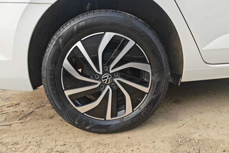 Used Volkswagen Lavida 2023 New Rui 1.5L Automatic New Yi Edition
