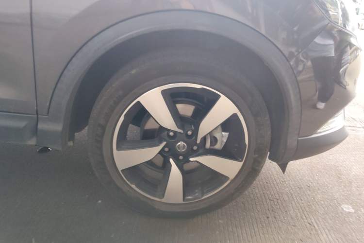Used Nissan Qashqai 2017 2.0L CVT Flagship Edition China V Standard Right Front Wheel Hub