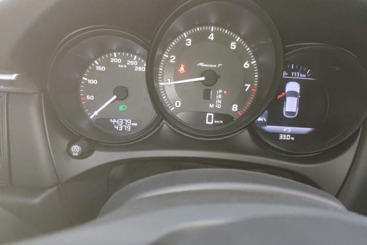 Used Porsche Macan 2022 Macan 2.0T