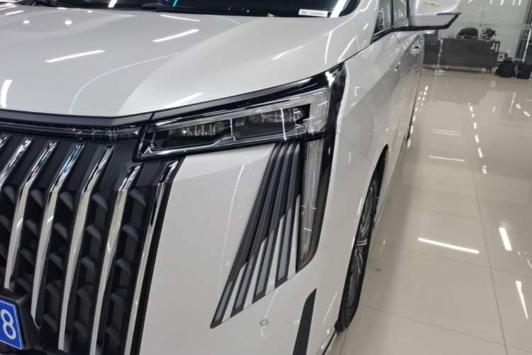 Used GAC Trumpchi M8 2024 Master Series Super Hybrid Edition
