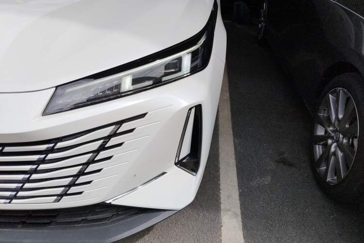 Used CHANGAN Eado PHEV 2025 Smart New Blue Whale 145KM Battleship Edition