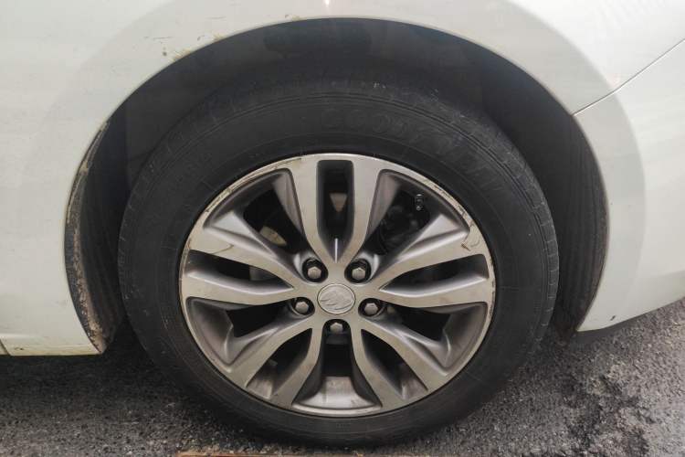 Used Buick GT 2019 18T Automatic Connected Elite Model China VI Standard
