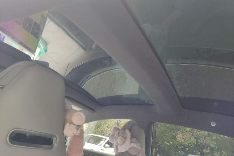 Used Hima Luxeed S7 2025 705 km Max
