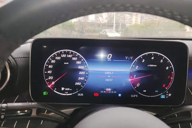 Used Mercedes-Benz C-Class 2024 C 200 L Sport Edition Instrument Cluster