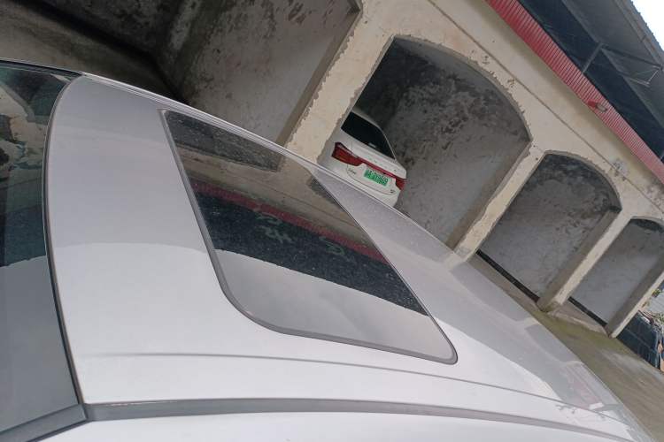 Used Toyota Avalon 2021 2.5L Luxury Edition Roof