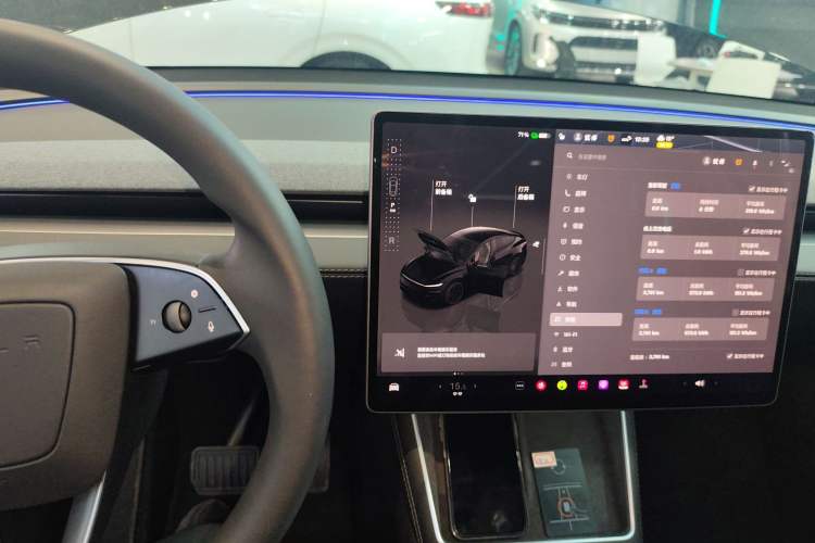 Used Tesla Model Y 2025 Rear-Wheel-Drive Version