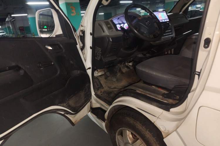 Used Foton Scenic G7 2021 2.4L Gasoline Commercial Version Long Wheelbase High-Roof 5-Seater Van 4K22D4M