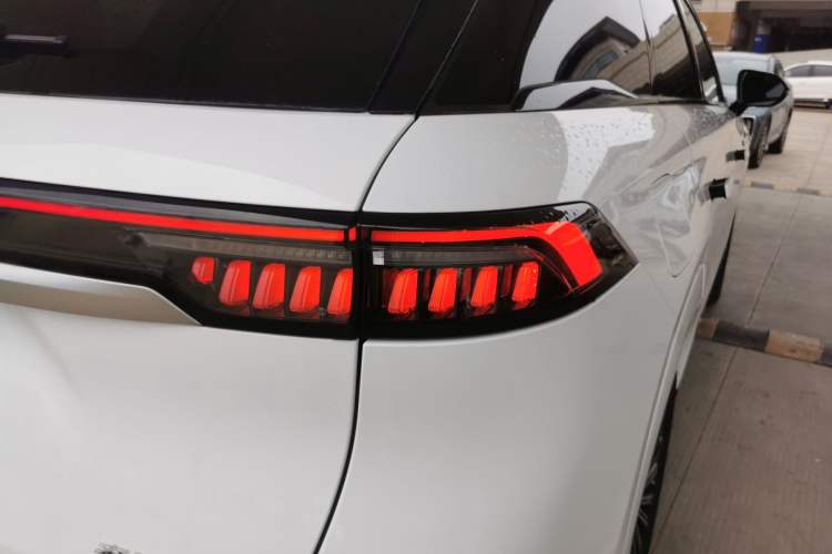 Used Chery Tiggo 9 2025 2.0T Automatic Two-Wheel Drive Luxury Edition 5 Seats