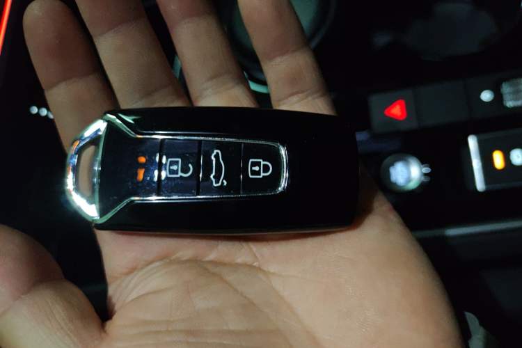 Used Volkswagen Touareg 2020 2.0 TSI RuiShang Edition China VI Standard Vehicle Key