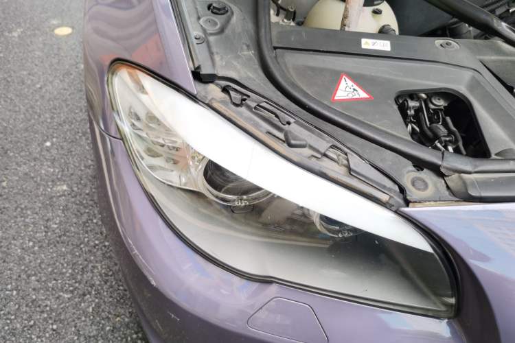 Used BMW 5 Series 2013 525Li Leading Model
