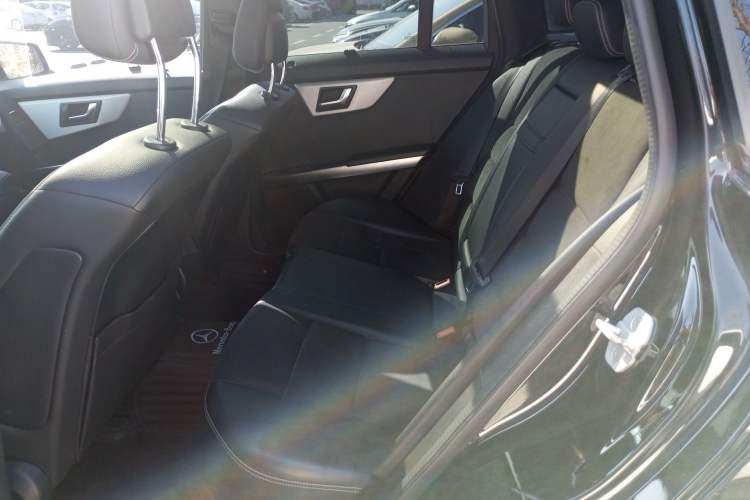 Used Mercedes-Benz GLK-Class 2015 GLK 260 4MATIC Dynamic Edition Ultimate Version