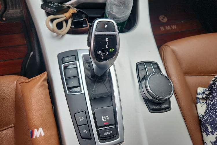 Used BMW X4  Gear Lever