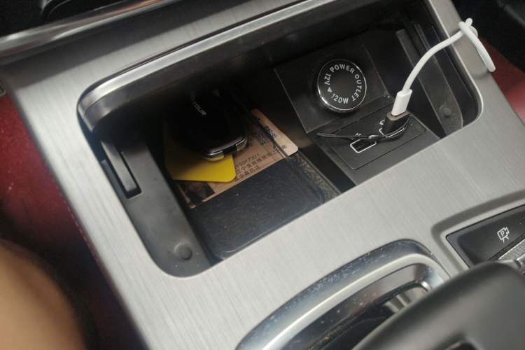 Used JETOUR X70 PLUS 2021 Facelift 1.5T DCT ShanPRO 7-Seater Vehicle Key