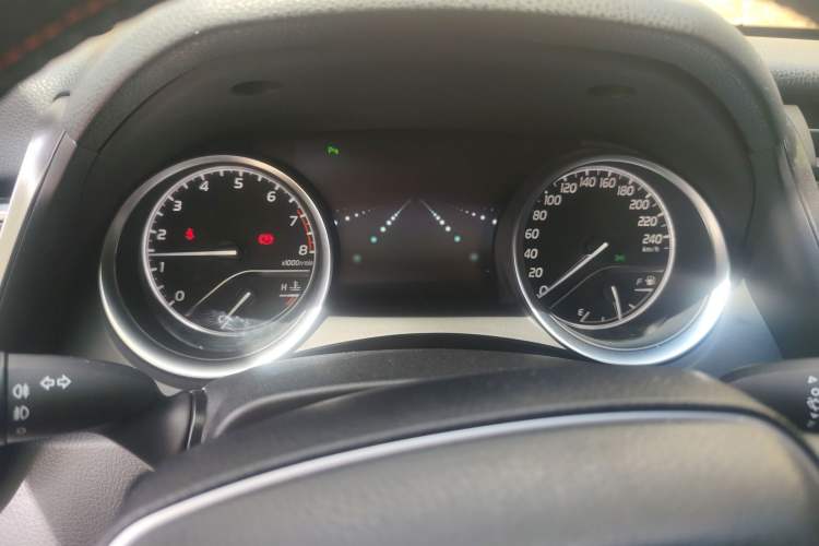 Used Toyota Camry 2018 2.5G Luxury Edition
