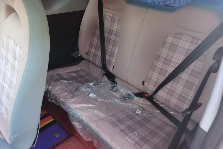 Used Chery QQ Ice Cream 2024 Edition Youth Version 205km Sundae Left Rear Seat