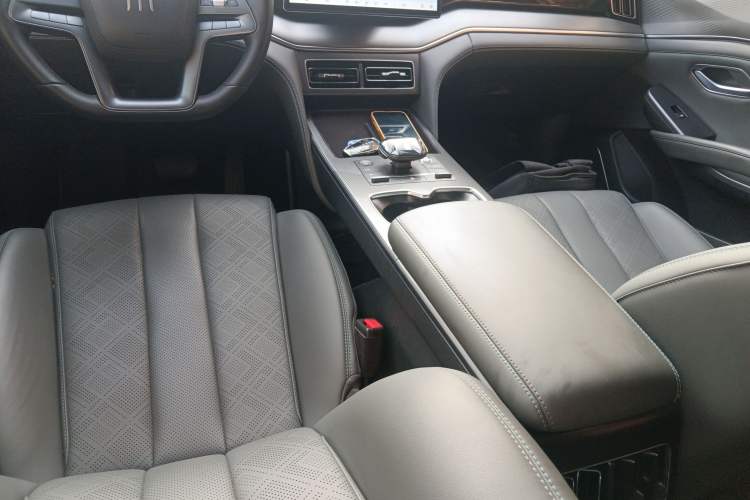 Used BYD Song L DM-i 2025 Intelligent Driving Version 112 km Leading Trim
