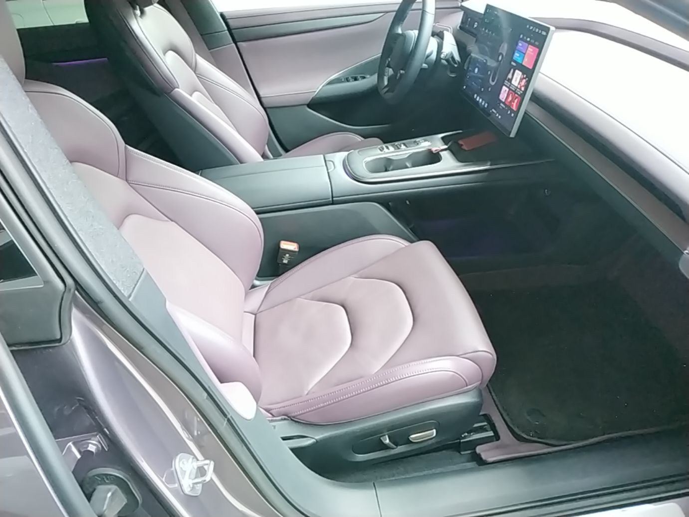 Xiaomi Auto SU7 2024 Rear-Drive Ultra-Long Range Advanced Pro-Level Intelligent Driving Version — снимка 19