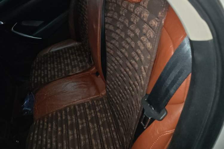 Used DS 5LS 2014 1.8L automatic Comfort version VTi140