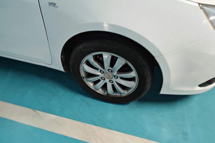 Used BYD Surui 2012 1.5L Manual Luxury Version