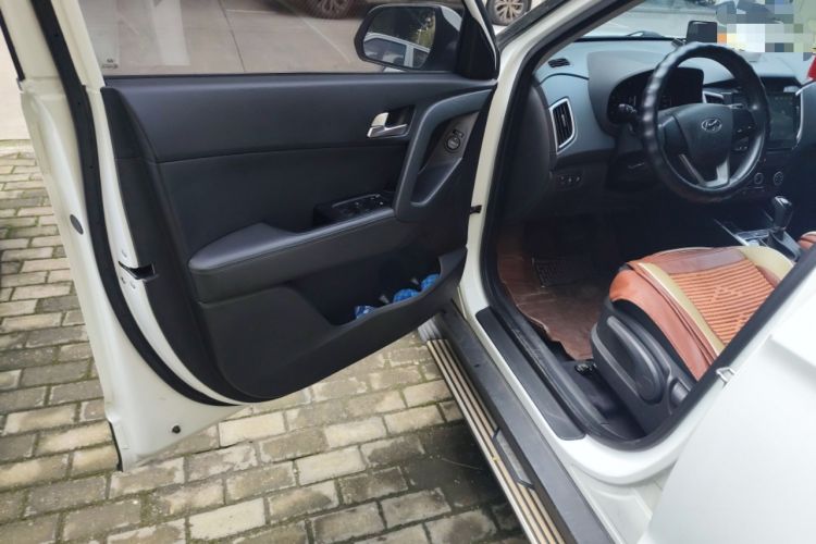 Used Hyundai ix25 2015 1.6L Automatic Two-Wheel Drive Smart GLS Trim
