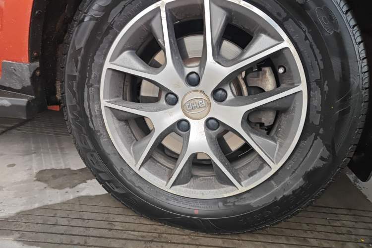 Used BYD Song 2016 1.5TI Manual Luxury Model