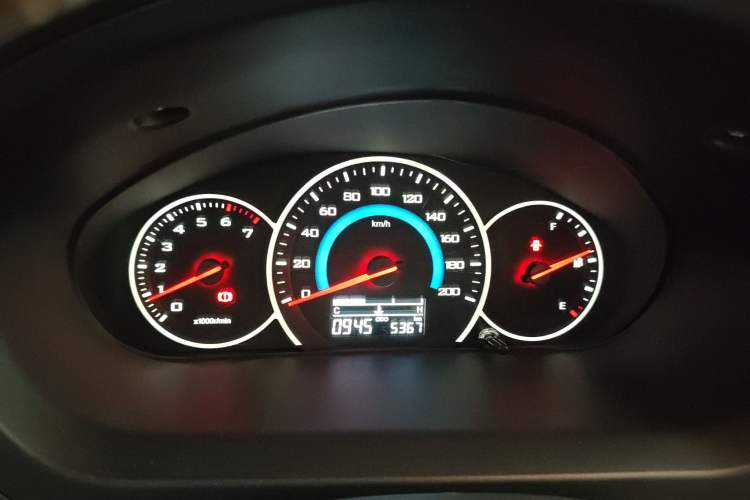 Used Wuling Rongguang V 2016 1.5L Standard Version