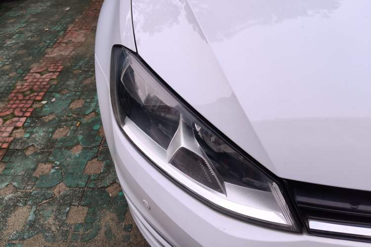 Used Volkswagen Golf 2016 1.6L Automatic Fashion Model