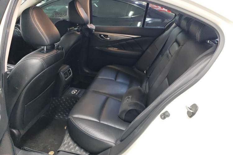 Used Infiniti Q50L 2018 2.0T Enjoyment Version China V Standard Left Rear Seat