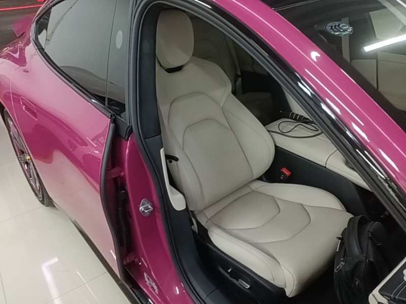 Used Xiaomi Auto SU7 2024 Four-Wheel Drive Ultra-Long Range Advanced Intelligent Driving Max Edition — 24