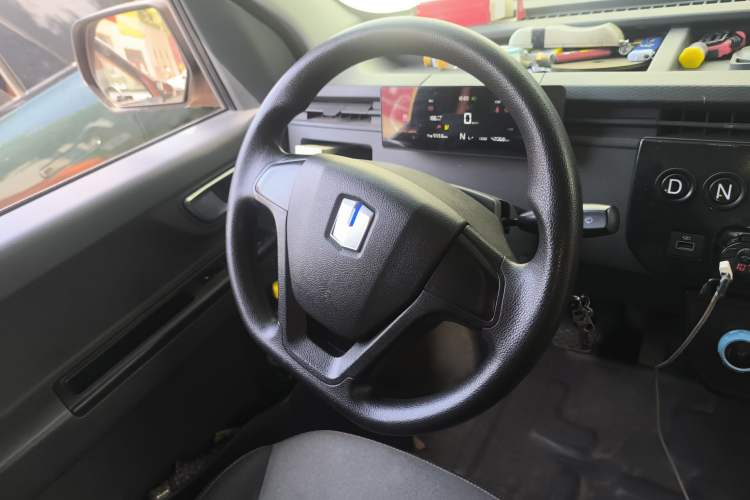 Used Farizon Xingxiang V 2023 V6E Guoxuan Hi-Tech 38.7 kWh Value Edition Steering Wheel