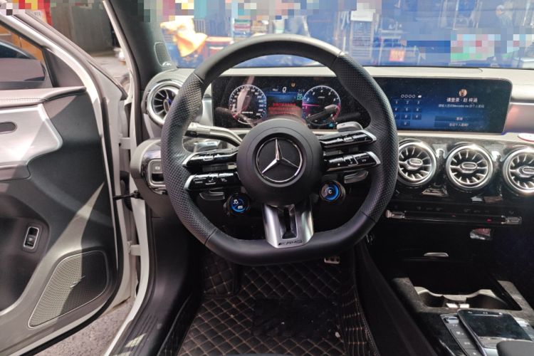 Used Mercedes-Benz A-AMG 2024 AMG A 35 L 4MATIC
