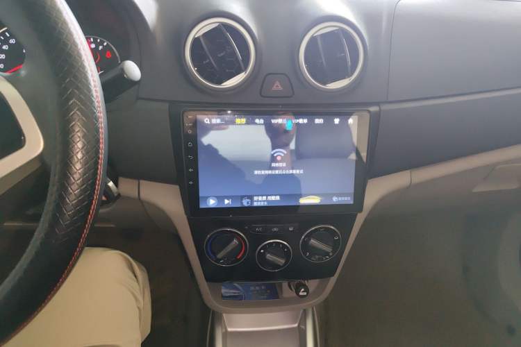 Used CHANGAN Alsvin V3 2015 1.4L Manual Meiruan Model China V Standard
