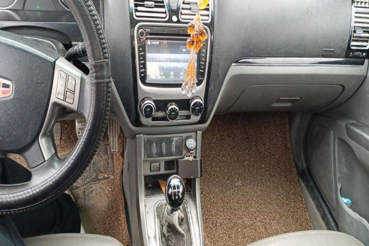 Used Geely Auto Emgrand 2014 Sedan 1.5L Manual Elite Model
