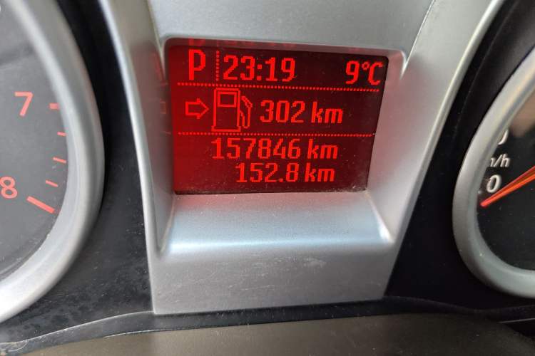 Used Ford Focus 2011 Hatchback 1.8L Automatic Fashion Edition
